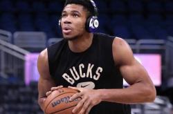 九游-Karsa新星高光表现表现惊艳，雄鹿未来可期！的简单介绍