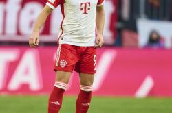 九游体育-包含凯恩在TES比赛中逆转，势不可挡引发热议！的词条