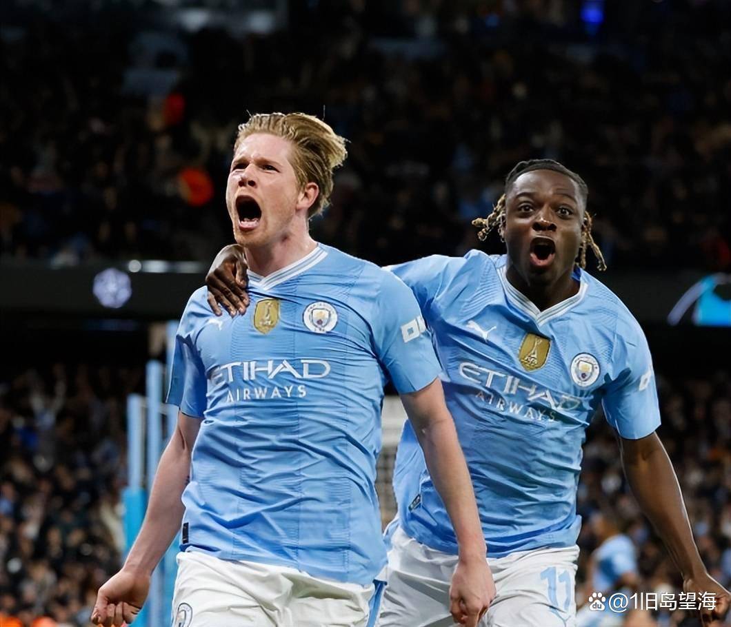 德布劳内回归赛场，惊险取胜首场状态亮眼，FPX观众沸腾！的简单介绍